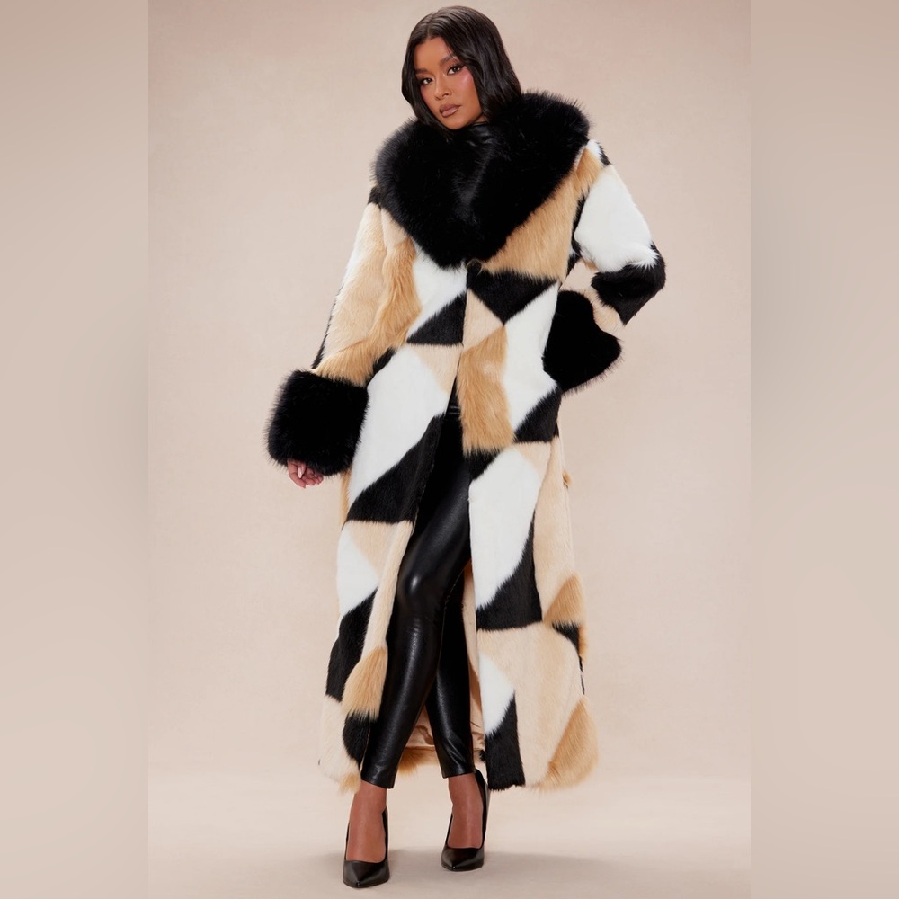 Geometric Patterned Fur Coat 1X - Picture 5 of 12